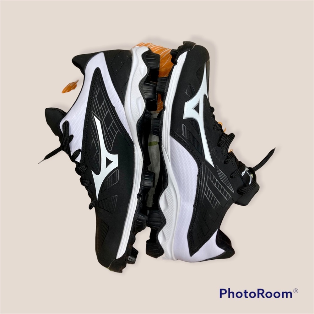 Mens Black & White Muzino 9 Spike Adv Franchise 8 Baseball Cleats, Size 9